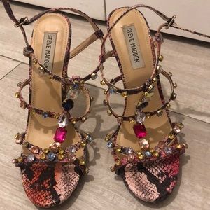 SOLD-Steve Madden shoes